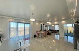 Casa individuala de vanzare pozitionata in mijlocul naturii, Tauti 