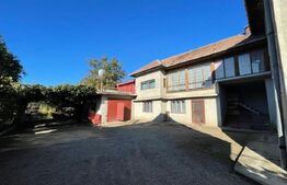 Casa individuala + anexa si gospodarie , 247 mp , 3 nivele, 1669 gradina, Gilau 