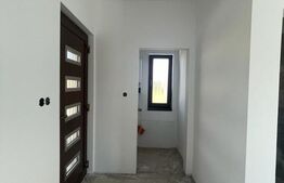 Duplex de vanzare, 120 mp utili, 240 teren, zona de case nou dezvoltata !