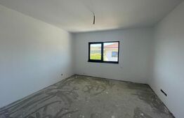 Duplex de vanzare, 120 mp utili, 240 teren, zona de case nou dezvoltata !