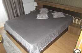 3 camere, 78 mp, decomandat, A.C, mobilat, 2 garaje, zona Calea Floresti!