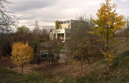 Vila exclusivista , 300 mp utili, teren de 1600 mp, piscina! Panorama deosebita!