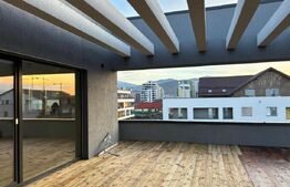 Apartament de vanzare zona Tractorul, 3 camere 73 mp