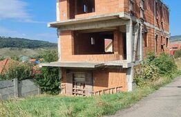 Teren de vanzare in Baciu cu suprafata de 1001 mp. 