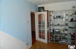 De vanzare cu 3 camere , cu loc parcare, zona Aurel Vlaicu! Complet mobilat