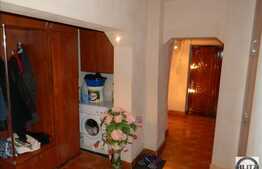 De vanzare cu 3 camere , cu loc parcare, zona Aurel Vlaicu! Complet mobilat