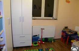 Inchiriere apartament 2 camere decomandate, 42 mp, zona Cinema Florin Piersic.