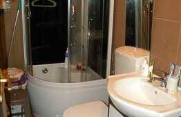 Inchiriere apartament 2 camere decomandate, 42 mp, zona Cinema Florin Piersic.