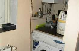 Inchiriere apartament 2 camere decomandate, 42 mp, zona Cinema Florin Piersic.