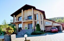 Vila la cheie, teren 6700 mp, sat Nima