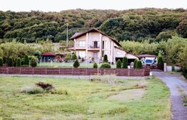 Vila la cheie, teren 6700 mp, sat Nima