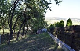 Vila la cheie, teren 6700 mp, sat Nima