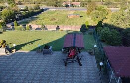 Vila la cheie, teren 6700 mp, sat Nima