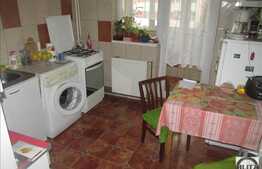 2 camere, 52 mp, decomandat, boxa subsol, etaj intermediar, zona Profi