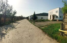 Teren industrial cu suprafata de 17851mp, cu hale si cladire administrativa ,in Dej