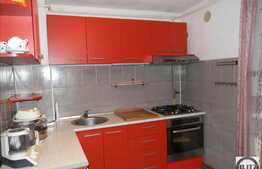 2 camere, decomandat, 52 mp, loc de parcare, zona strazii Taberei