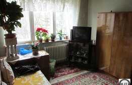 Vanzare apartament 2 camere semidecomandate, zona Hotel Royal