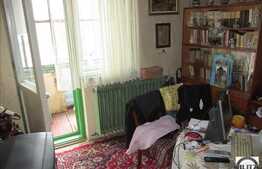 Vanzare apartament 2 camere semidecomandate, zona Hotel Royal