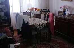 De vanzare apartament 2 camere, 52 mp, decomandat, boxa subsol, zona Big