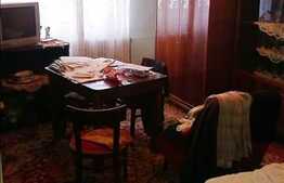 De vanzare apartament 2 camere, 52 mp, decomandat, boxa subsol, zona Big