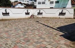 Spatiu comercial de 641 mp, 825 mp teren, Campina