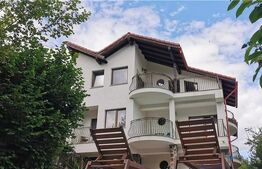 Vila 8 camere, 420 mp, Poiana Brasov