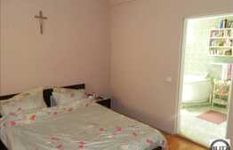 Apartament in imobil nou, dispus pe 2 nivele, 240 mp, zona verde