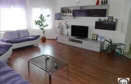 Apartament in imobil nou, dispus pe 2 nivele, 240 mp, zona verde