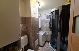 Apartament 4 camere transformat in 3 camere, Pietonala Racadau