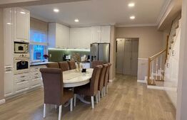 Casa la cheie, 110 mp utili cu 250 curte, zona Teilor