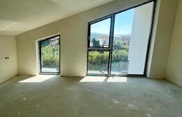 Casa tip duplex cu o arhitectura moderna, la doar 10 minute de centrul orasului!