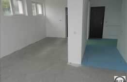 Apartament de vanzare cu 3 camere, 120 mp cu loc parcare inclus