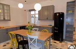 Apartament cu 3 camere, 85 mp, mobilt lux, zona Piata Unirii