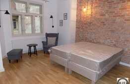 Apartament cu 3 camere, 85 mp, mobilt lux, zona Piata Unirii