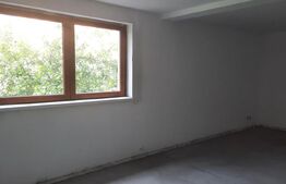 Casa tip duplex, 200 mp utili, 500 mp teren, Copaceni