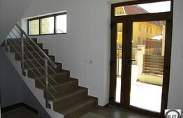Casa pentru birouri, 175 mp, 4 locuri de parcare, zona Lidl