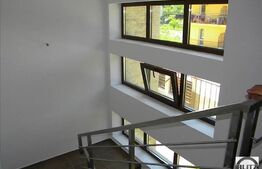 Casa pentru birouri, 175 mp, 4 locuri de parcare, zona Lidl