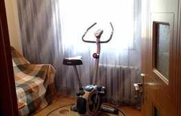 4 camere, 76 mp utili, decomandat, boxa la subsol, zona strazii Dambovitei!