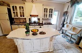 Vila de lux, ultrafinisata, 200mp utili, teren 661mp, in cartierul Borhanci