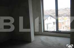 4 camere, 85 mp utili, semifinisat, 2 locuri de parcare, zona strazii Campului