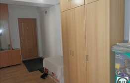 De vanzare 2 camere, 55 mp, decomandat, zona strazii Stejarului!