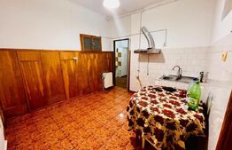 Investiție! Apartament 4 camere, 2 băi, 2 parcări, 2 beciuri Ultracentral