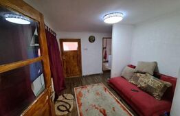 Apartament 3 camere, 90mp + pod foarte inalt, langa Piata Sfatului