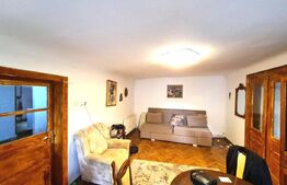 Apartament 3 camere, 90mp + pod foarte inalt, langa Piata Sfatului