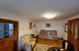 Apartament 3 camere, 90mp + pod foarte inalt, langa Piata Sfatului