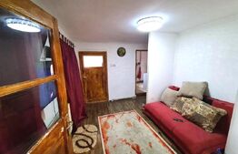Apartament 3 camere, 90mp + pod foarte inalt, langa Piata Sfatului