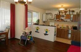 Vanzare 3 camere, 70 mp plus 2 poduri, terasa de 13.5 mp! Zona Florilor!Parcare!