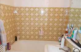 3 camere, 63 mp, semidecomandat, etaj intermediar, zona Profi