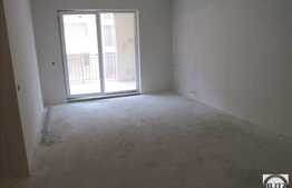 De vanzare 2 camere, 56 mp, terasa de 15 mp, semifinisat! Zona strazii Porii!