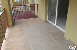 De vanzare 2 camere, 56 mp, terasa de 15 mp, semifinisat! Zona strazii Porii!